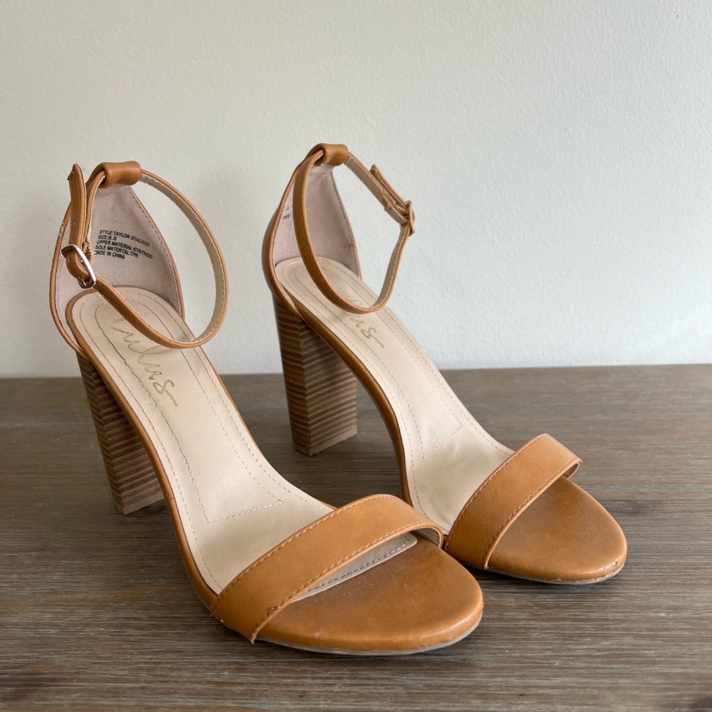 Lulus Tan Heels Size 8.5